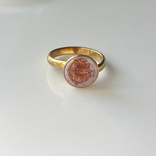 Venus Ring | Versace Broken Plate Jewelry