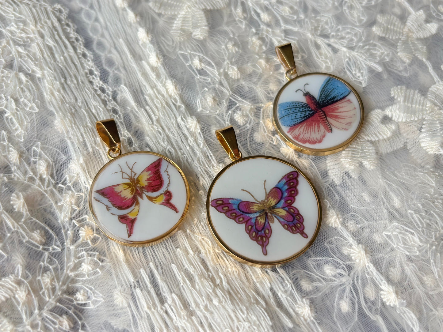 Butterfly Necklace III | Vintage Broken China Jewelry