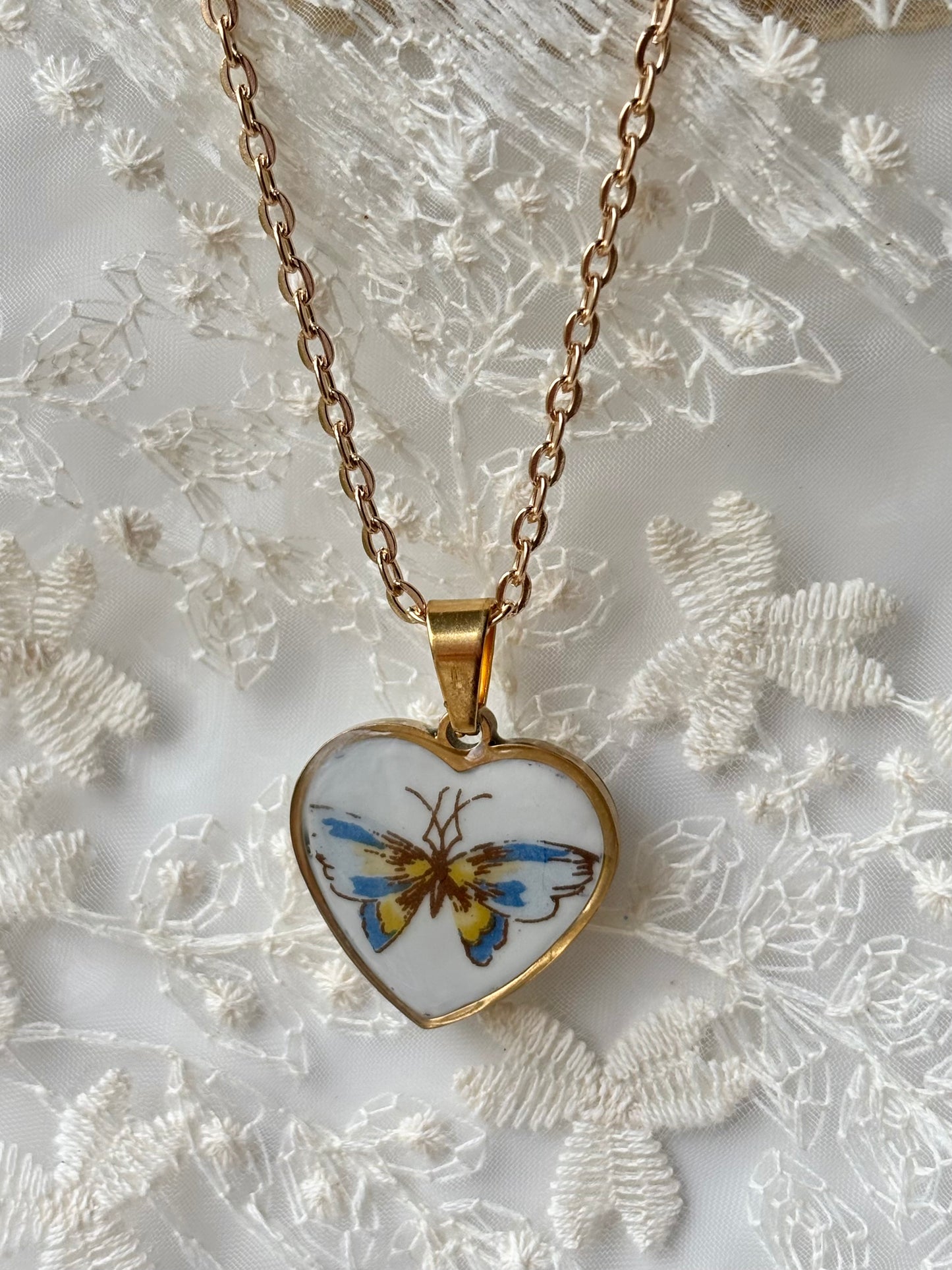 Butterfly Necklace VIII | Vintage Broken China Jewelry