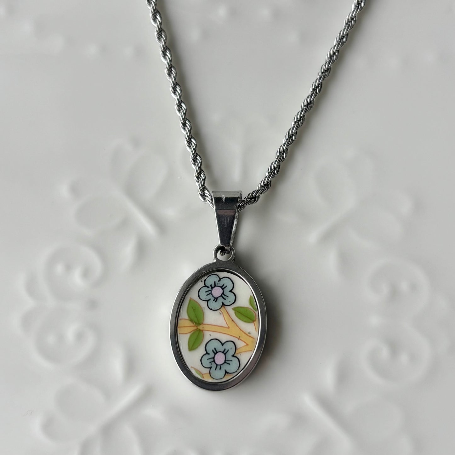 Blue Flowers - Country Home Collection Silver