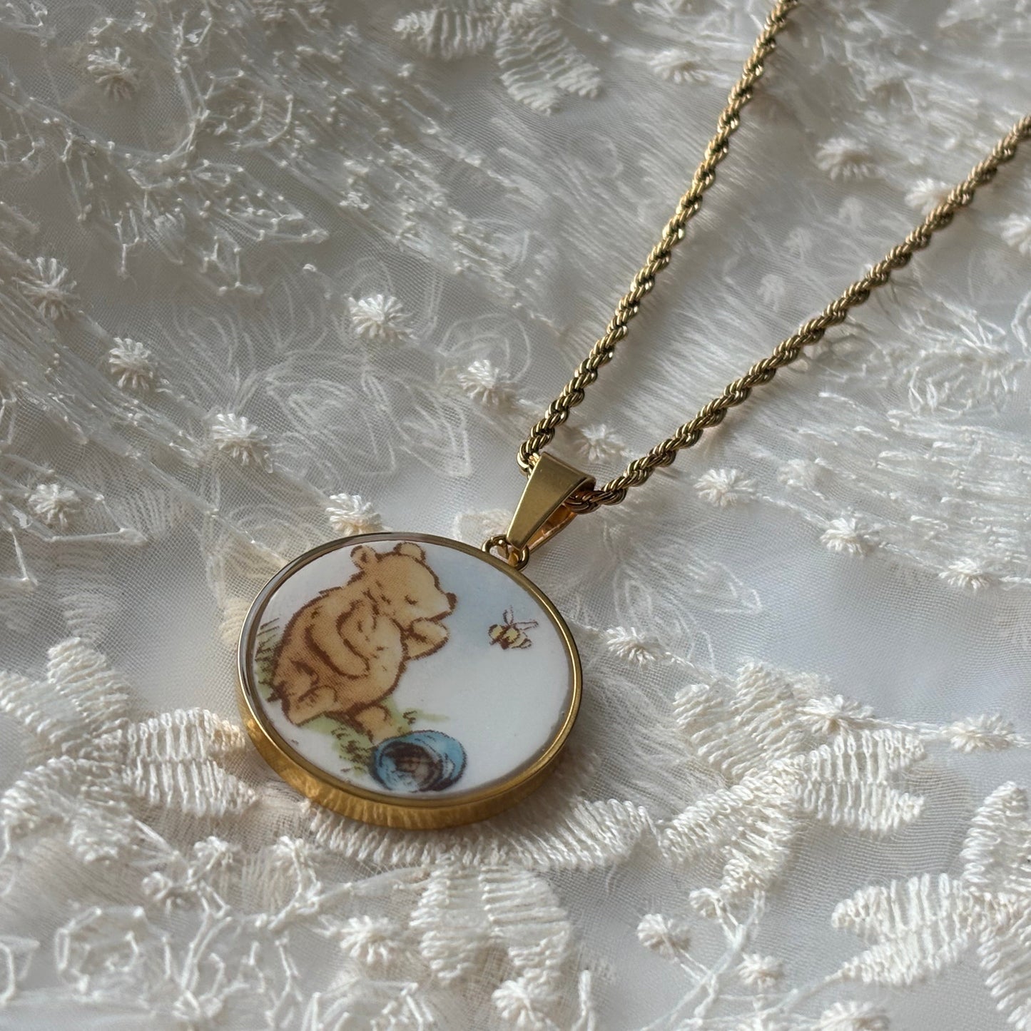 Classic Pooh | Broken China Necklace - Gold