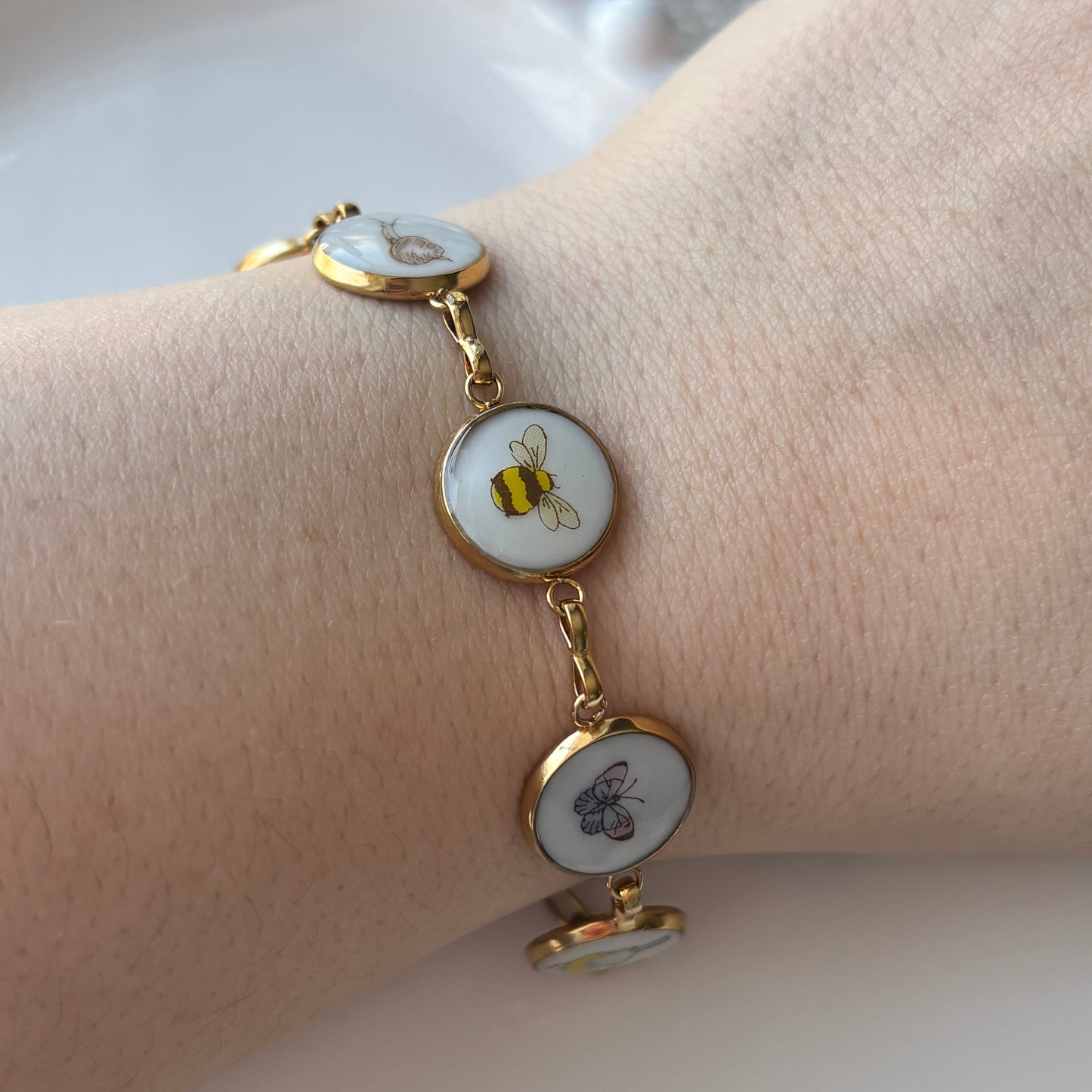 Springtime Garden Bracelet| Broken China Jewelry