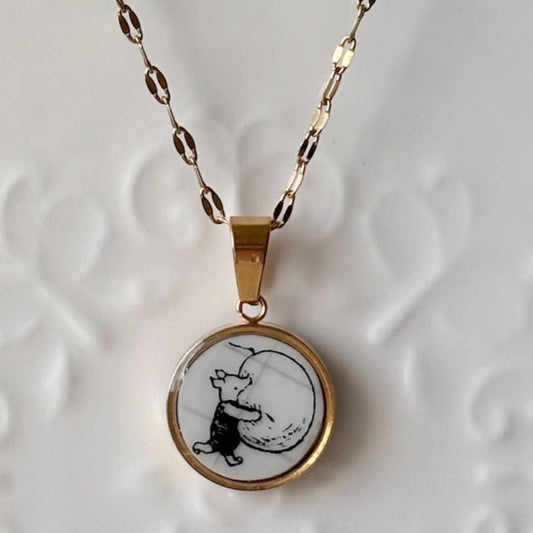 Piglet Sketchbook Porcelain Necklace – Gold
