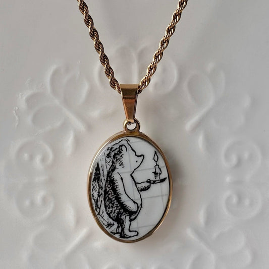 Pooh Sketchbook Porcelain Necklace – Gold