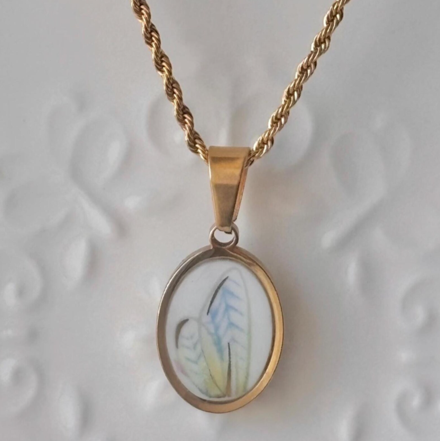 Bee Wing Vintage Broken Porcelain Necklace