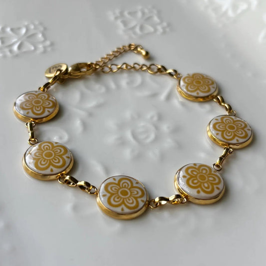 Daisy Gold Bracelet