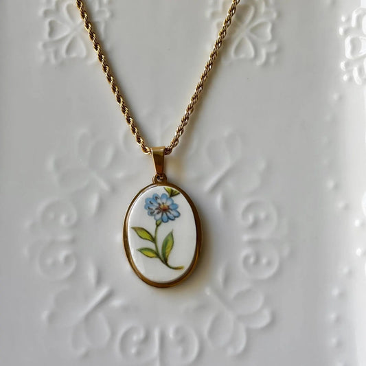Blue Daisy II | Broken China Necklace