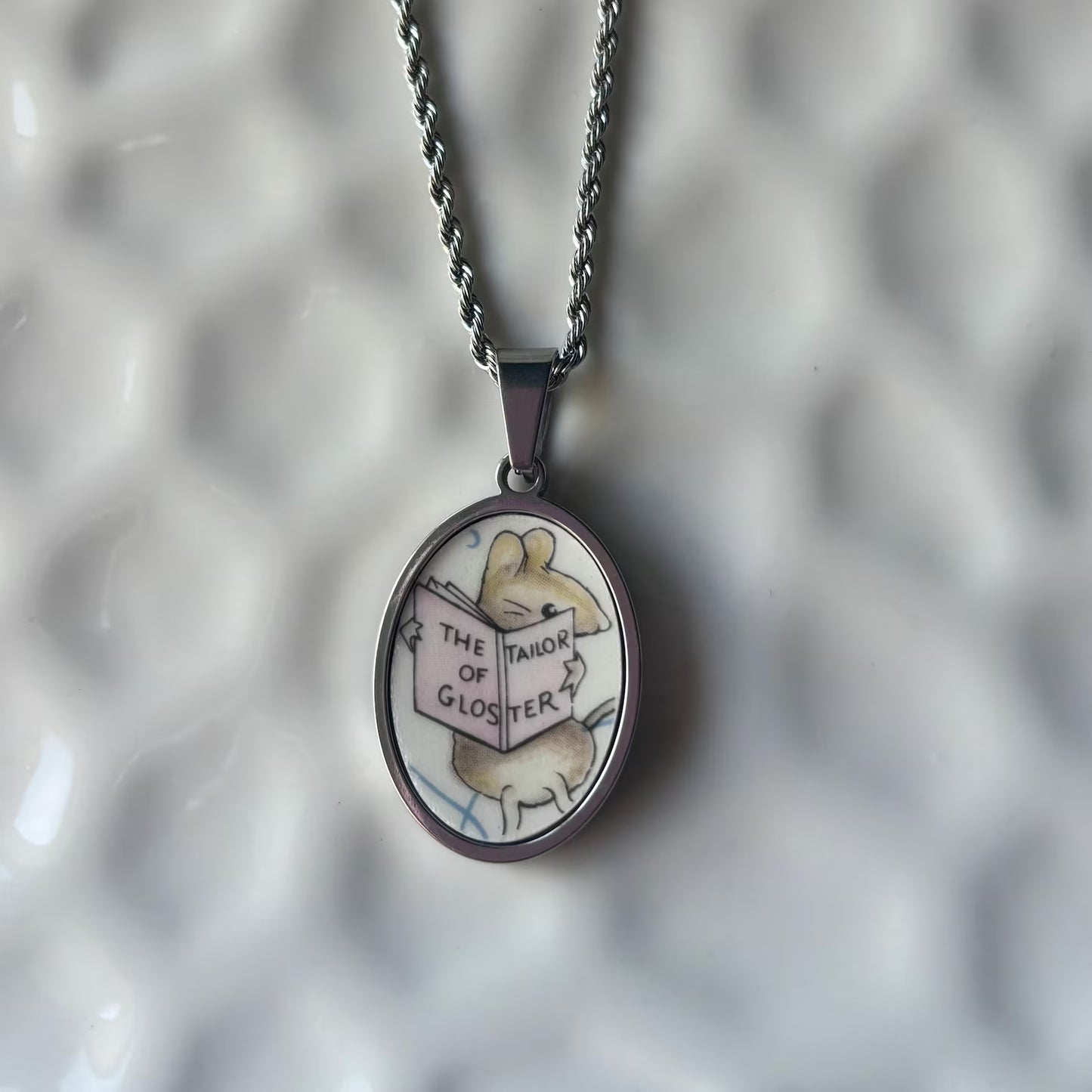 Gloster Peter Rabbit Vintage Broken China Necklace